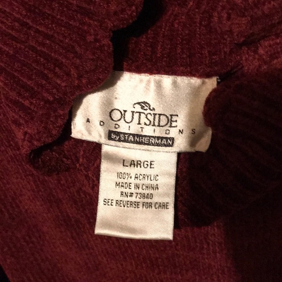 Sweater - Picture 4 of 4